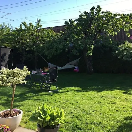 House With Garden Close To Beach * Stavanger